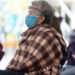 INICIA VACUNACIÓN DE ADULTO MAYOR con contratiempos