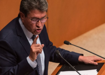 Monreal llama a regular redes sociales para evitar desinformación y discursos de odio