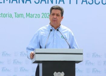 SALDREMOS ADELANTE COMO SIEMPRE: CV