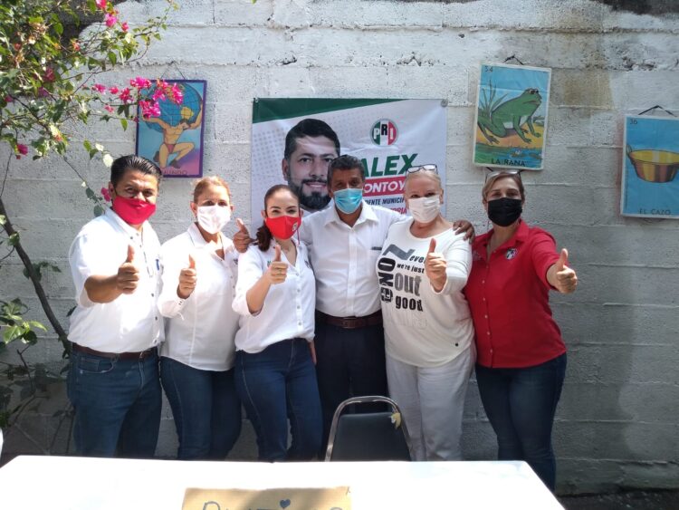 FESTEJANDO AL ADULTO MAYOR