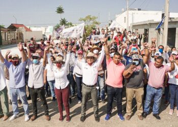ORGANIZACIONES SINDICALES DE VICTORIA LE APUESTAN A LALO GATTÁS.
