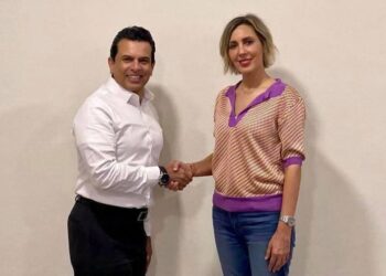 SE REÚNE LALO GATTÁS, ALCALDE ELECTO DE VICTORIA, CON PILAR GÓMEZ.