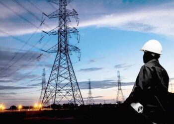 MAGISTRADOS REVOCAN EL FRENO A REFORMA ELÉCTRICA