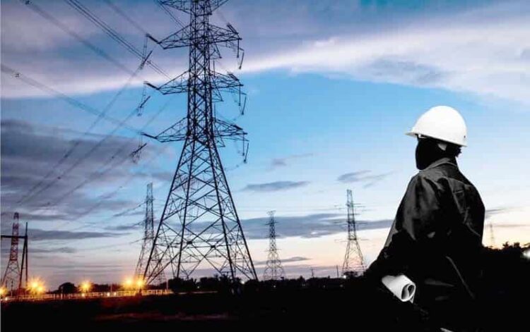 MAGISTRADOS REVOCAN EL FRENO A REFORMA ELÉCTRICA