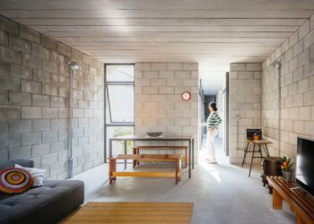 LA CASA DE UNA TRABAJADORA DOMÉSTICA DE 74 AÑO, GANÓ UN PREMIO DE ARQUITECTURA INTERNACIONAL.