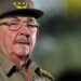 RAÚL CASTRO REAPARECE; ACUDE A REUNIÓN DEL PCC PARA ANALIZAR LAS PROTESTAS EN CUBA