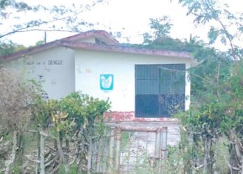 ‘EN EL OLVIDO’ CLÍNICAS RURALES