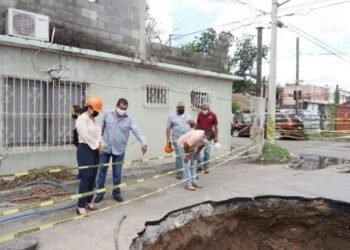 CARMEN LILIA EXHIBE EL ABANDONO Y LA CORRUPCIÓN QUE HAY EN NUEVO LAREDO