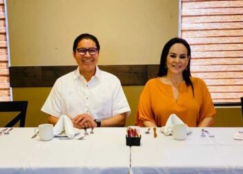 CARMEN LILIA Y RODOLFO GONZÁLEZ, PRESENTARON EL PROGRAMA DE LA CUARTA TRANSFORMACIÓN EN NUEVO LAREDO