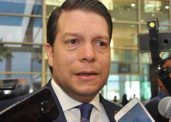SE AFERRA ‘EL CACHORRO’ A DIRIGENCIA DEL PARTIDO