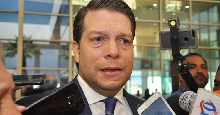 SE AFERRA ‘EL CACHORRO’ A DIRIGENCIA DEL PARTIDO