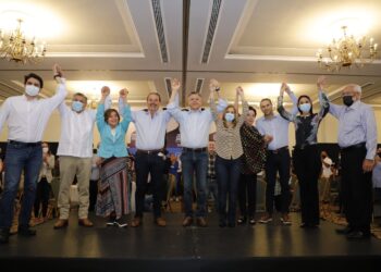 SE DESTAPA CHUCHO NADER POR CANDIDATURA DEL PAN A GOBERNADOR