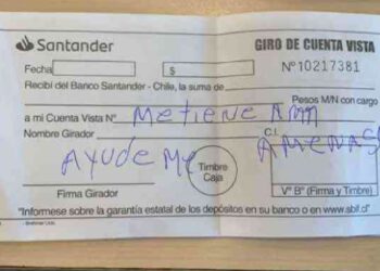 HOMBRE LIBRA SECUESTRO: “AYÚDEME”, ESCRIBIÓ EN RECIBO A CAJERA DEL BANCO