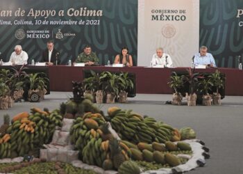 ORDENA AMLO AL INSABI RESOLVER DESABASTO DE MEDICAMENTOS