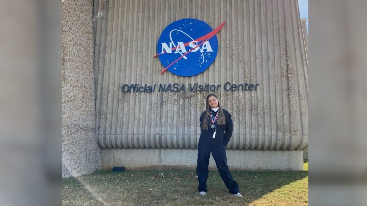 ¡DE SONORA PARA EL MUNDO! ESTUDIANTE DEL TECNM RECIBE MEDALLA DE LA NASA