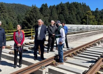 AMLO SUPERVISÓ AVANCES EN LA OBRA DEL TREN TOLUCA-CIUDAD DE MÉXICO: anunció que será inaugurado en 2023