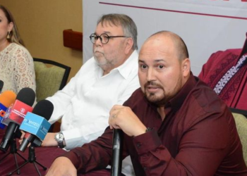 ACTÚA CABEZA DE VACA CON HIPOCRESÍA POLÍTICA DURANTE LA TRANSICIÓN: HECTOR VILLEGAS
