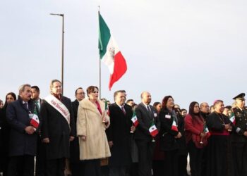 DESTACAN AUTORIDADES Y LÍDERES DE LA COMUNIDAD RELACIÓN BINACIONAL ENTRE LOS DOS LAREDOS.