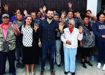 PONCHO MENDEZ ESCUCHA Y ACTÚA EN FAVOR DE LAS COMUNIDADES DEL DISTRITO 15 DE CIUDAD VICTORIA