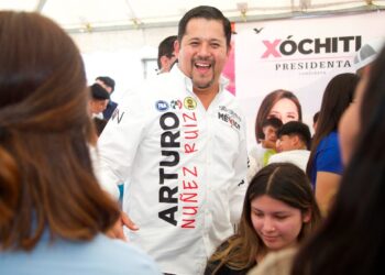VA ARTURO NÚÑEZ RUIZ POR UNA EDUCACIÓN DE CALIDAD HACIA EL FUTURO