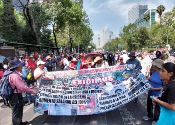 CAOS VIAL EN CDMX POR BLOQUEOS DE MAESTROS: ¿A QUÉ HORA INICIAN Y QUÉ CALLES CERRARÁN ESTE JUEVES?