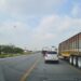 RESIDENTES BLOQUEAN CARRETERA MATAMOROS-VICTORIA EN PROTESTA POR APAGONES
