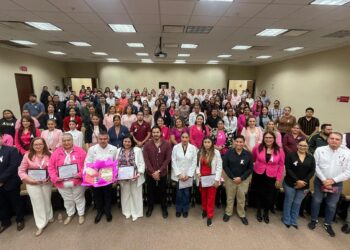 TAMAULIPAS CONMEMORA EL DÍA INTERNACIONAL DE LA LUCHA CONTRA EL CÁNCER DE MAMA CON UN EMOTIVO EVENTO