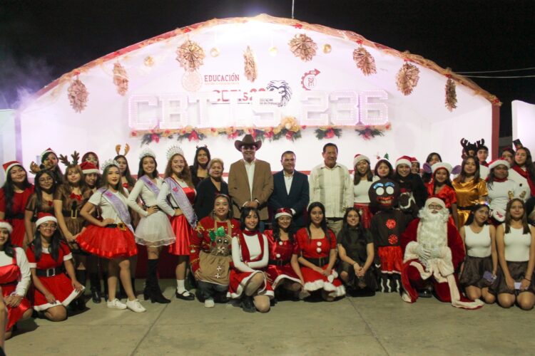 EL CBTIS 236 ENCIENDE LA MAGIA DE LA NAVIDAD CON UN EVENTO LLENO DE ALEGRÍA