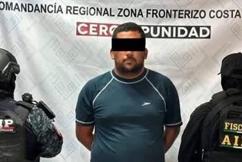 DETIENEN A MAESTRO TRAS DENUNCIA PÚBLICA DE ACOSO HECHA POR ALUMNA EN DISCURSO DE GRADUACIÓN