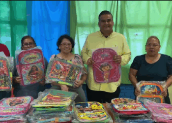 REGIDOR NARVÁEZ RAMOS HONRA COMPROMISO CON LA NIÑEZ VICTORENSE
