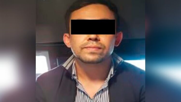 DETIENEN EN EL AICM A PRESUNTO OPERADOR FINANCIERO DEL CJNG