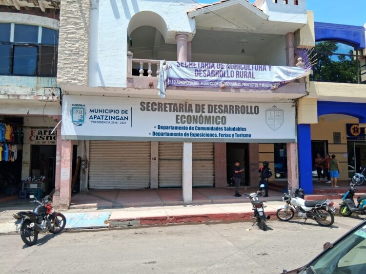 ATENTAN CONTRA SECRETARIO DE DESARROLLO RURAL EN APATZINGÁN; SOBREVIVE AL ATAQUE