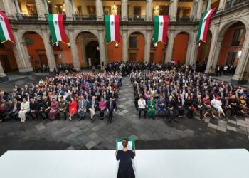 SHEINBAUM PROMETE MÁS DE 300 MIL VIVIENDAS AL CIERRE DE 2025 Y REFUERZA SALUD PÚBLICA