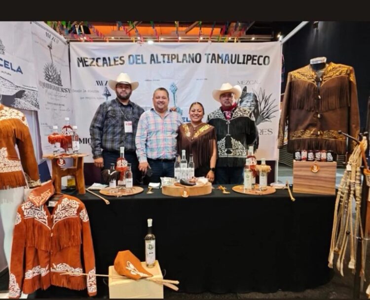 JANAMBRES: El Mezcal que conquistó Puebla