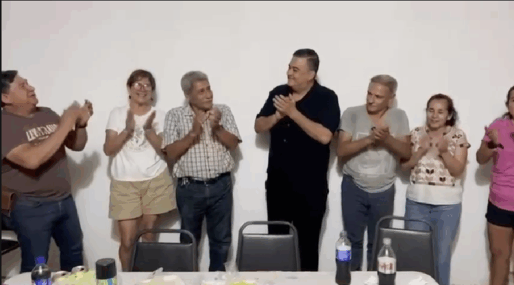 OSCAR NARVÁEZ REFUERZA EL TRABAJO CERCANO CON VECINOS DE LA COLONIA TECNOLÓGICO