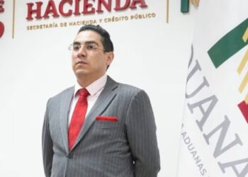 Sheinbaum confirma salida de alto funcionario aduanero en medio de señalamientos