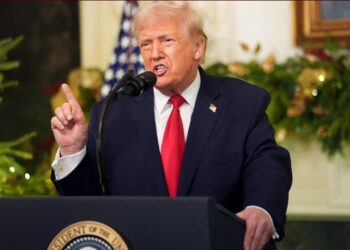 Trump señala a migrantes como causa del deterioro nacional en mensaje a la nación