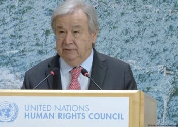 Guterres advierte sobre riesgos globales: poder e inteligencia artificial amenazan derechos humanos