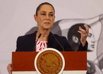 Sheinbaum pone freno a presión de transportistas: “los recursos no son infinitos”