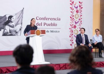 Amplían cobertura educativa: proyectan 200 mil nuevos espacios en bachillerato para 2026