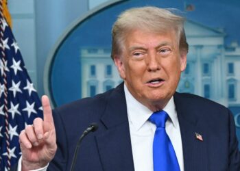 Administración Trump impulsa revisión de ciudadanías de naturalizados vinculados a delitos graves