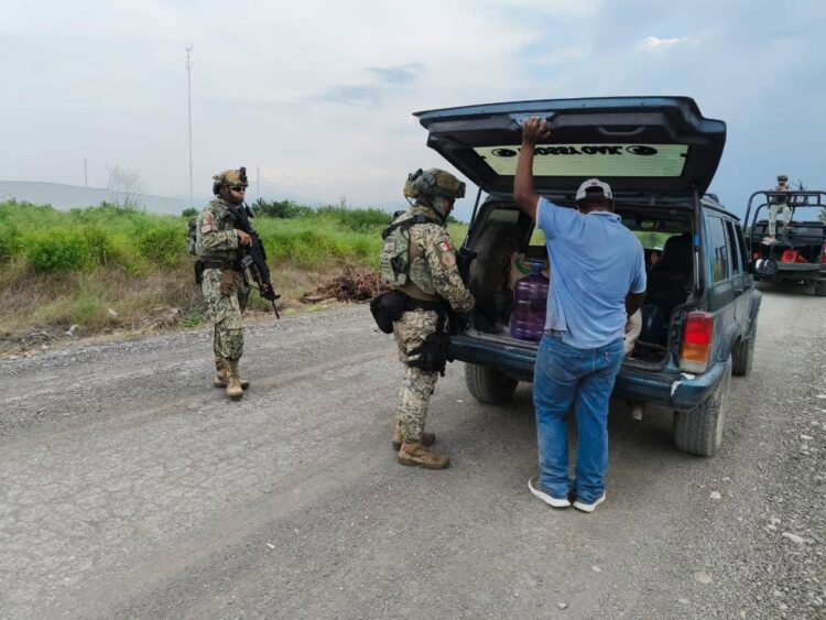 Refuerzan vigilancia en carreteras de Tamaulipas con operativo permanente de fuerzas federales y estatales